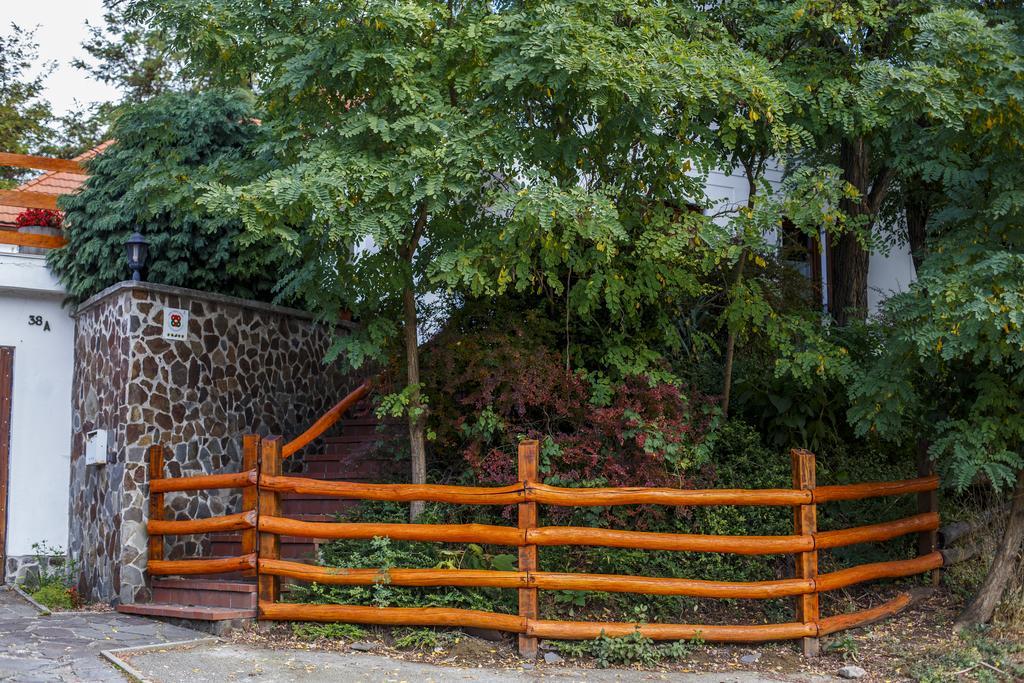 Appartamento Ámbitus-ház Egerszalók Esterno foto