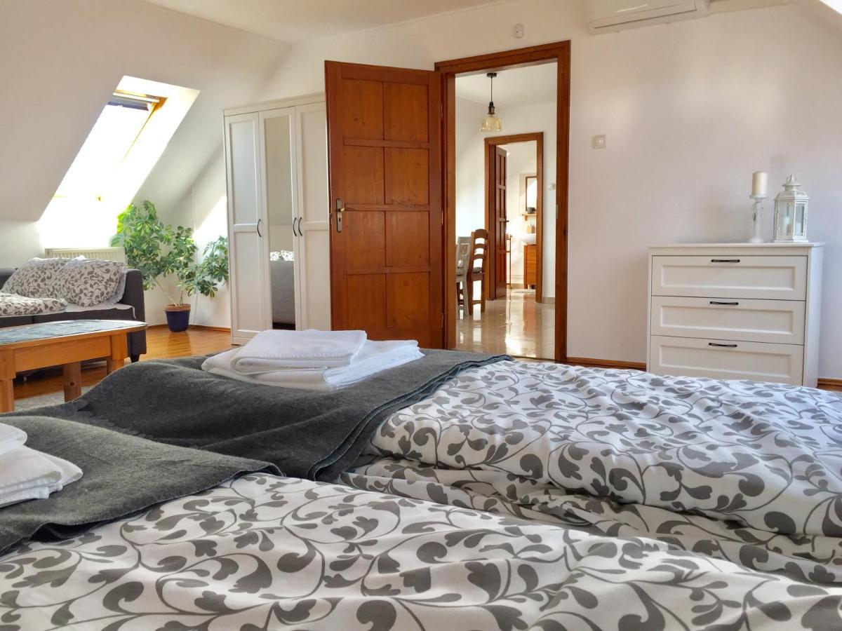 Appartamento Ámbitus-ház Egerszalók Esterno foto